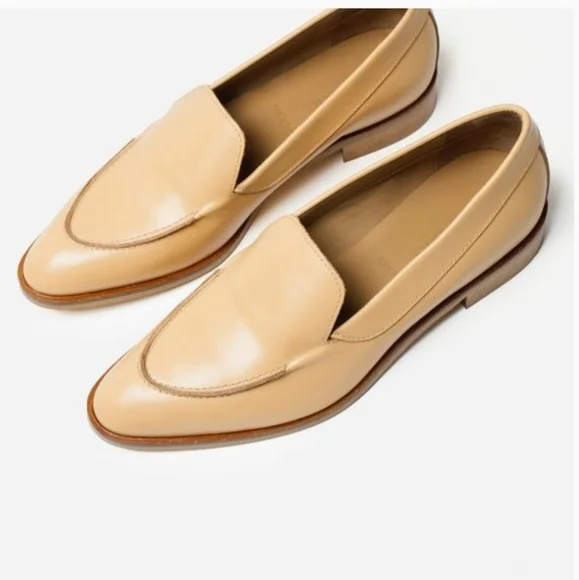 Everlane The Modern Loafer in Sand/Honey - Picture 2 of 10
